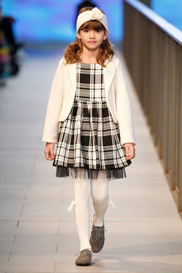 Pisamonas en Barcelona Fashion 2014 blucher de niñas Pisamonas en Barcelona Fashion 2014 blucher de niñas