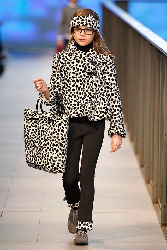 Pisamonas en Barcelona Fashion 2014 blucher de niñas topo Pisamonas en Barcelona Fashion 2014 blucher de niñas topo
